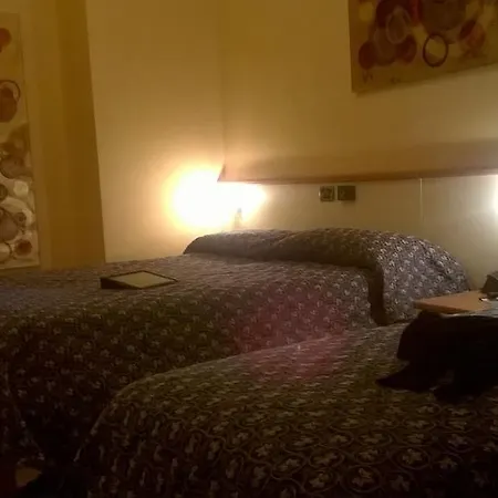 Hotel Sullivan *